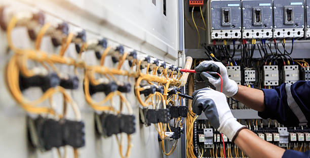 Professional Electrician technician working in Norfolk, VA